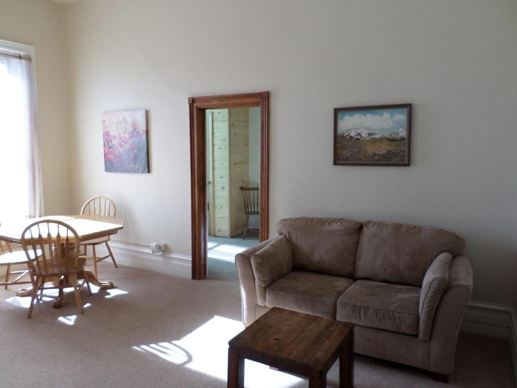 Downtown Apartment Del Norte Colorado Apartment
